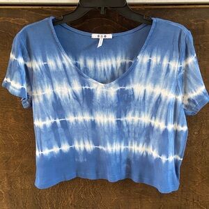 Blue Sky Wash (Tie-Dye) V-Neck Boxy Crop Top, Sz S, Three Dots Brand
